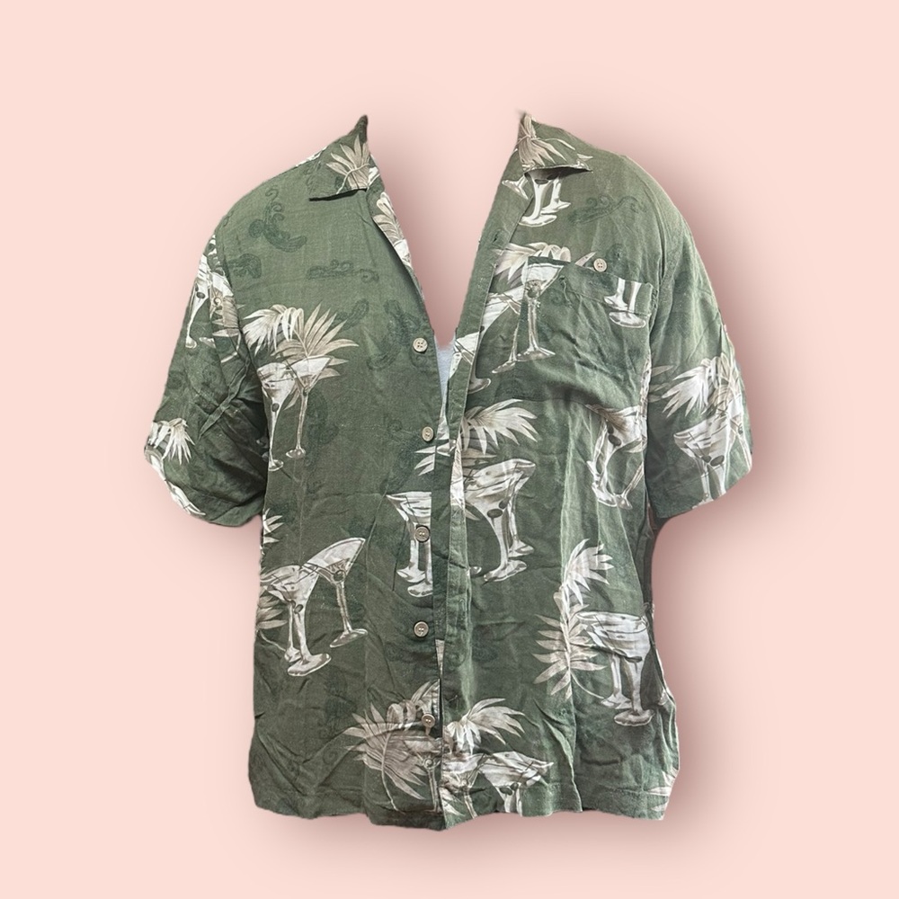 Montage Collection Green and White martini hawaiian Shirt dz Large